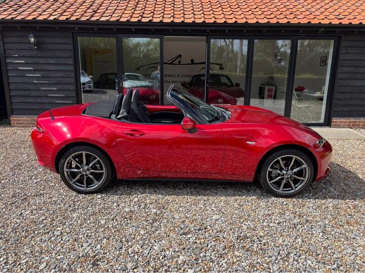 Mazda MX-5 2.0 SKYACTIV-G Sport Nav Euro 6 2dr