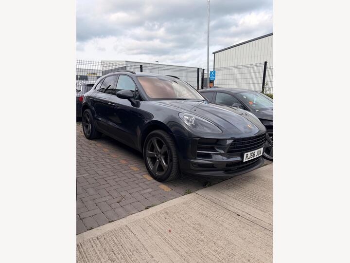 Porsche Macan 2.0T PDK 4WD Euro 6 (s/s) 5dr