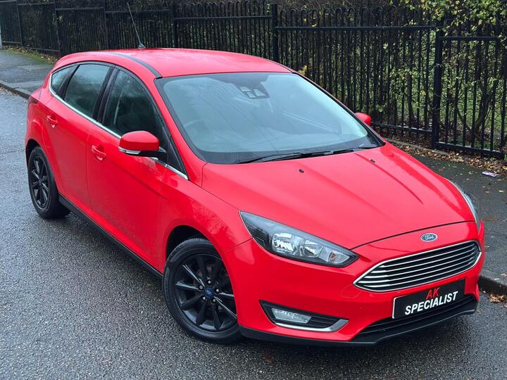 Ford Focus 1.0T EcoBoost Titanium Euro 6 (s/s) 5dr