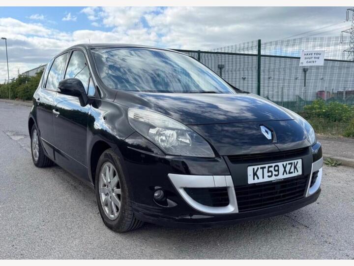 Renault Scenic 2.0 VVT Privilege CVT Euro 5 5dr