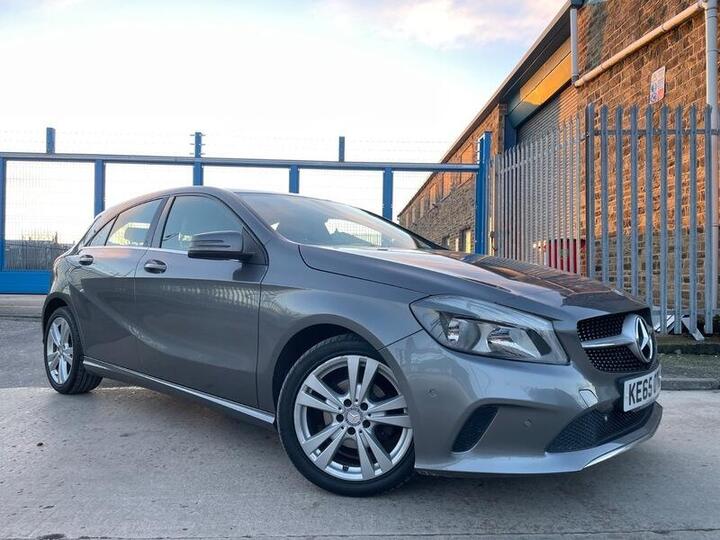 Mercedes-Benz A Class 1.5 A180d Sport (Executive) Euro 6 (s/s) 5dr Mercedes-Benz A Class 1.5 A180d Sport (Executive) Euro 6 (s/s) 5dr