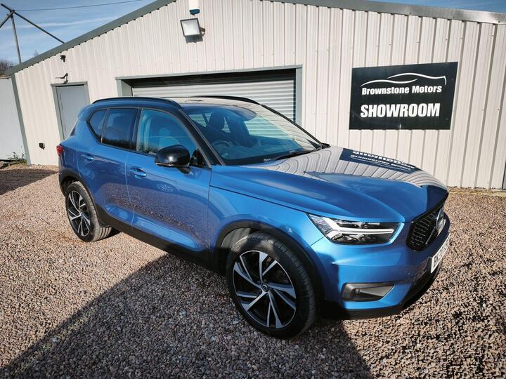 Volvo XC40 1.5h T5 Twin Engine 10.7kWh R-Design Pro Auto Euro 6 (s/s) 5dr