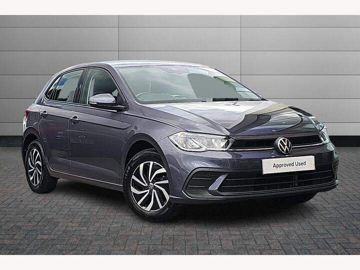 Volkswagen Polo 1.0 TSI Life Euro 6 (s/s) 5dr Volkswagen Polo 1.0 TSI Life Euro 6 (s/s) 5dr