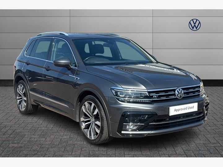 Volkswagen Tiguan 2.0 TDI R-Line Tech DSG Euro 6 (s/s) 5dr