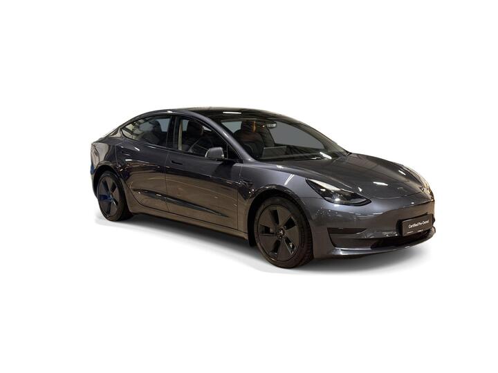 Tesla Model 3 Standard Range Plus Auto RWD 4dr