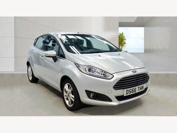 Ford Fiesta 1.25 Zetec Euro 6 5dr