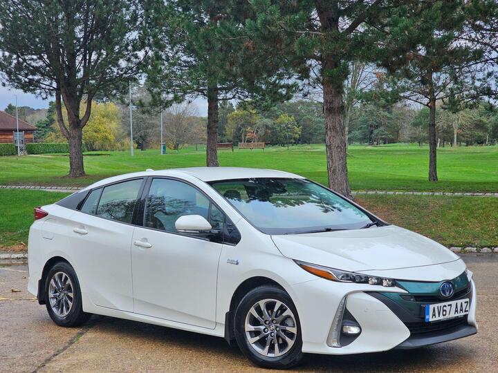 Toyota Prius 1.8 VVT 8.8kWh Excel CVT Euro 6 (s/s) 5dr Toyota Prius 1.8 VVT 8.8kWh Excel CVT Euro 6 (s/s) 5dr