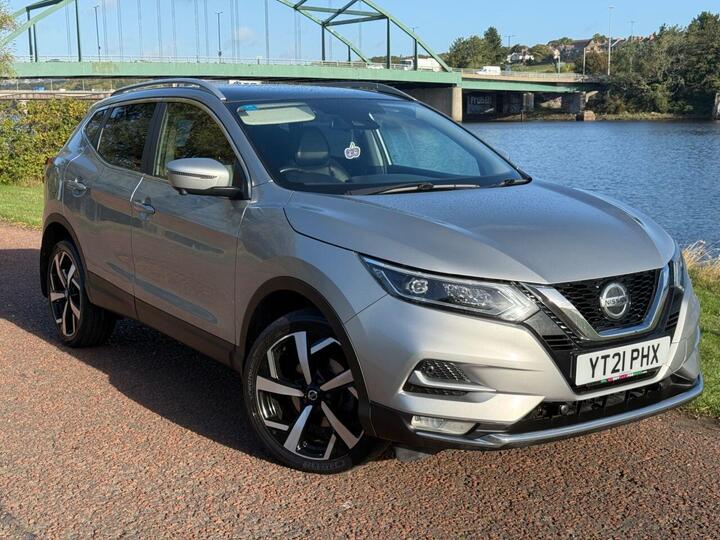 Nissan QASHQAI 1.3 DIG-T N-Motion Euro 6 (s/s) 5dr