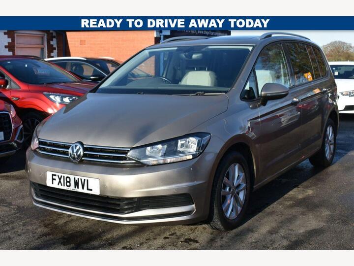 Volkswagen TOURAN 1.6 TDI SE Family DSG Euro 6 (s/s) 5dr Volkswagen TOURAN 1.6 TDI SE Family DSG Euro 6 (s/s) 5dr