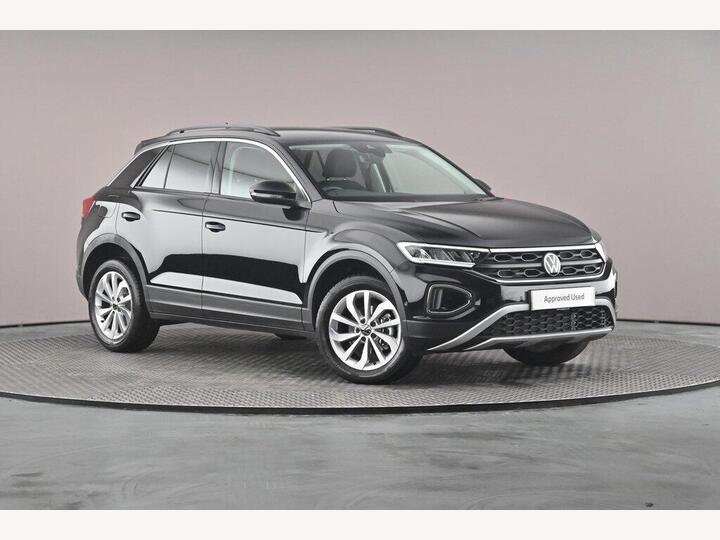Volkswagen T-Roc 1.5 TSI Match DSG Euro 6 (s/s) 5dr Volkswagen T-Roc 1.5 TSI Match DSG Euro 6 (s/s) 5dr