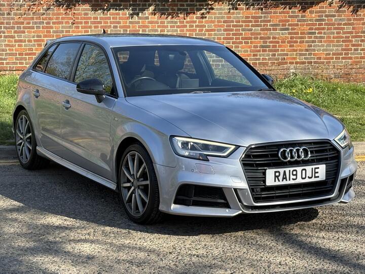 Audi A3 1.0 TFSI 30 Black Edition Sportback Euro 6 (s/s) 5dr