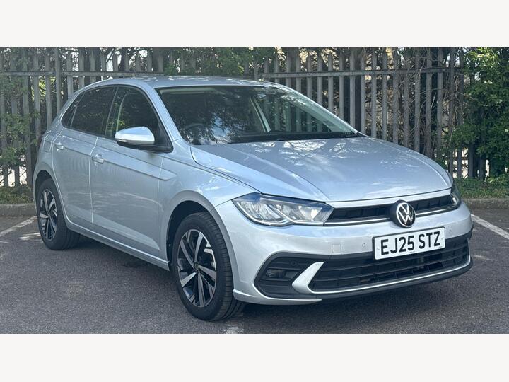 Volkswagen Polo 1.0 TSI Match DSG Euro 6 (s/s) 5dr Volkswagen Polo 1.0 TSI Match DSG Euro 6 (s/s) 5dr