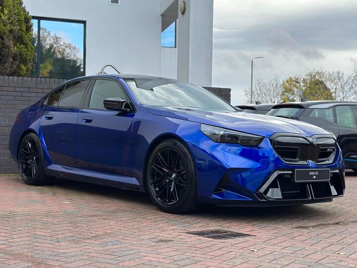 BMW M5 4.4 22.1kWh Steptronic XDrive Euro 6 (s/s) 4dr