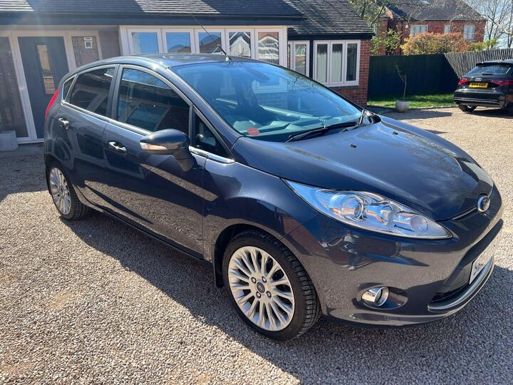 Ford Fiesta 1.4 Titanium 5dr
