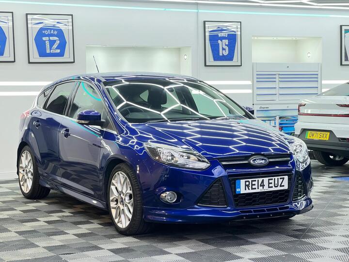Ford Focus 1.6T EcoBoost Zetec S Euro 5 (s/s) 5dr