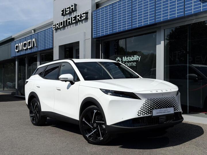 OMODA 7 1.5T SHS 18.4kWh Noble DHT1 Euro 6 (s/s) 5dr