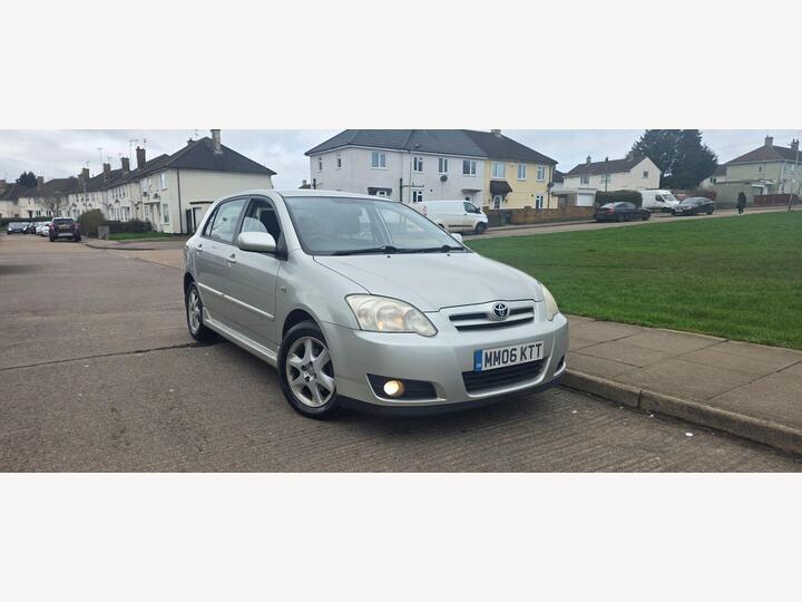 Toyota Corolla 1.4 VVT-i Colour Collection 5dr Toyota Corolla 1.4 VVT-i Colour Collection 5dr