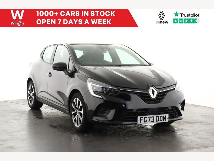 Renault Clio 1.6 E-TECH Evolution Auto Euro 6 (s/s) 5dr Renault Clio 1.6 E-TECH Evolution Auto Euro 6 (s/s) 5dr