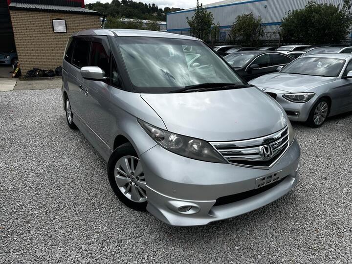 Honda Elysion 2.4 PETROL AUTOMATIC 8 SEATER