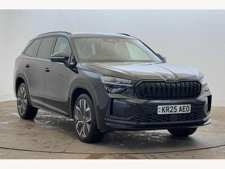 Skoda Kodiaq 2.0 TDI SportLine DSG 4WD Euro 6 (s/s) 5dr (7 Seat) Skoda Kodiaq 2.0 TDI SportLine DSG 4WD Euro 6 (s/s) 5dr (7 Seat)