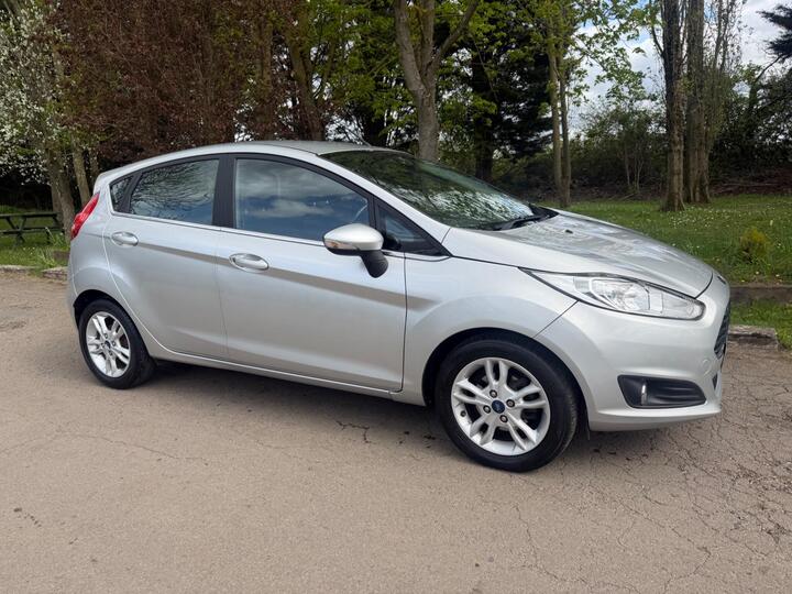Ford Fiesta 1.0T EcoBoost Zetec Euro 6 (s/s) 5dr