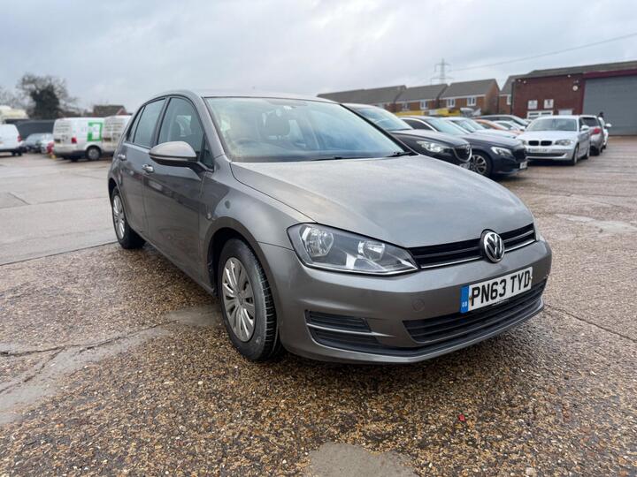 Volkswagen Golf 1.2 TSI BlueMotion Tech S Euro 5 (s/s) 5dr