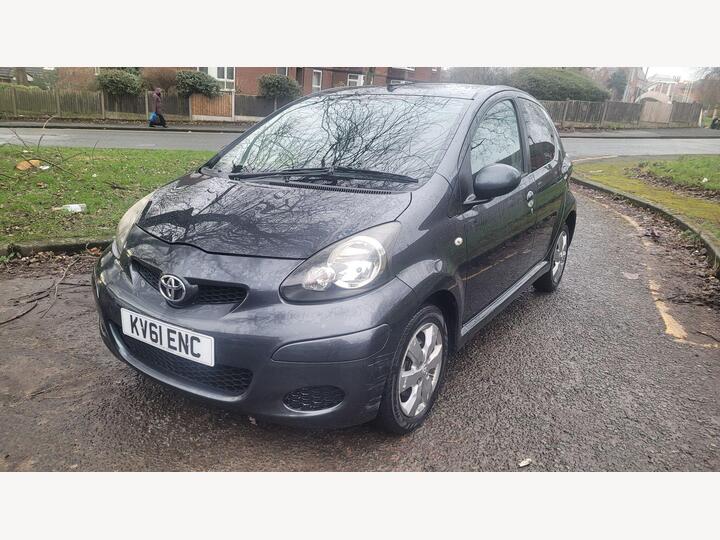 Toyota AYGO 1.0 VVT-i Go Euro 5 5dr