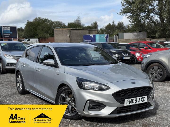 Ford Focus 1.0T EcoBoost ST-Line Euro 6 (s/s) 5dr