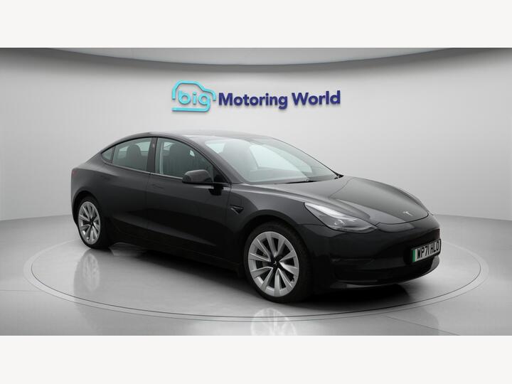 Tesla Model 3 (Dual Motor) Long Range Auto 4WDE 4dr