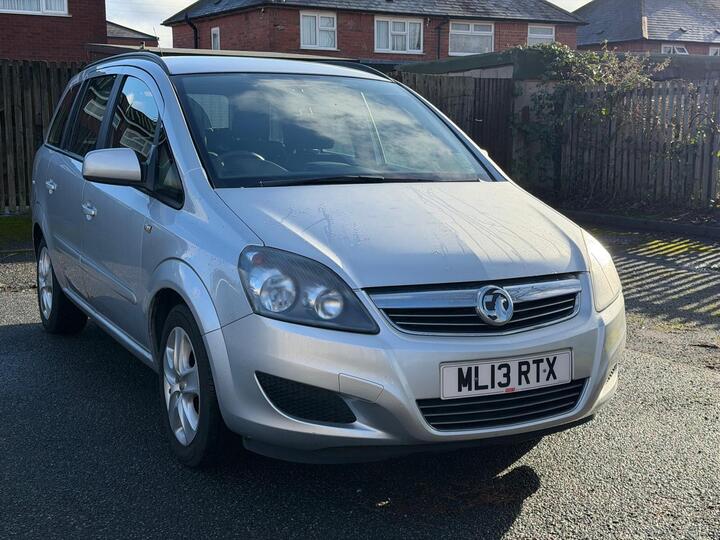 Vauxhall Zafira 1.6 16V Exclusiv Euro 5 5dr