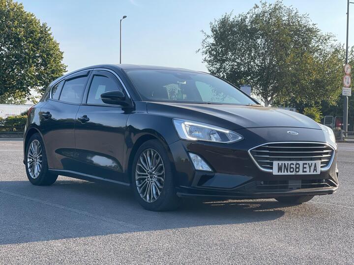Ford Focus 1.0T EcoBoost Titanium X Euro 6 (s/s) 5dr