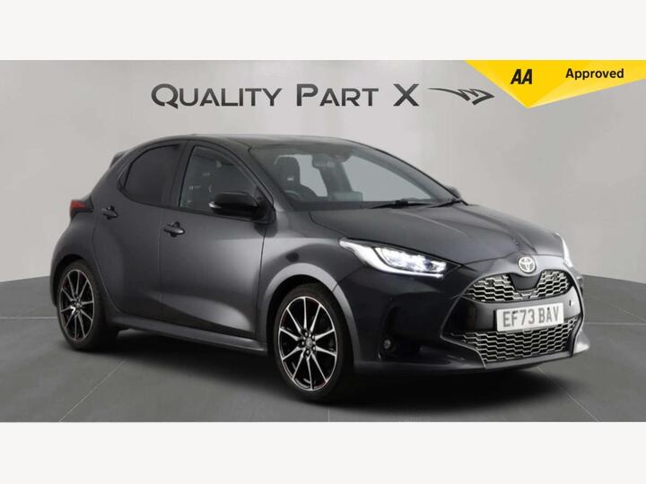 Toyota Yaris 1.5 VVT-h GR SPORT E-CVT Euro 6 (s/s) 5dr