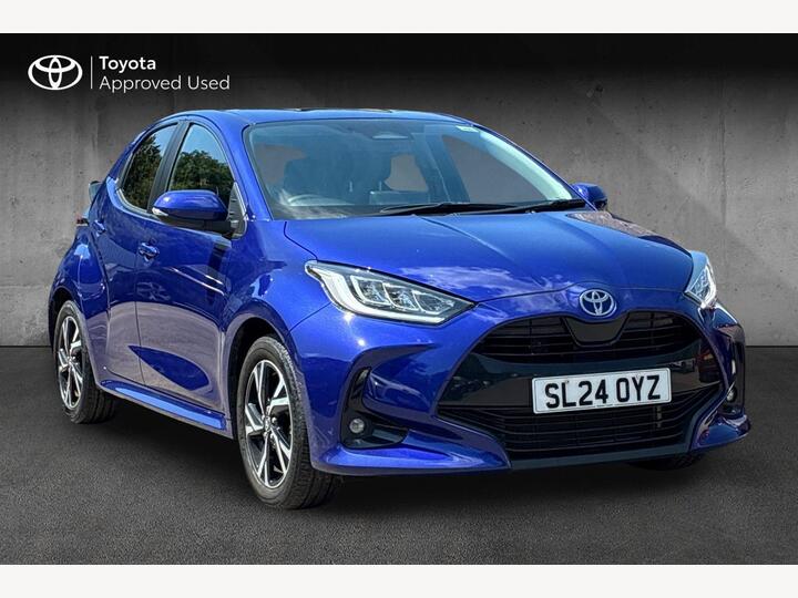 Toyota Yaris 1.5 VVT-h Design E-CVT Euro 6 (s/s) 5dr