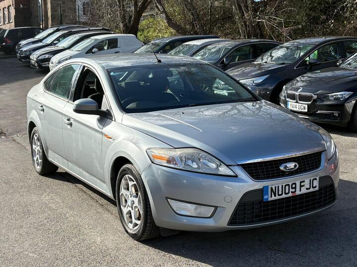 Ford Mondeo 2.0 Zetec 5dr