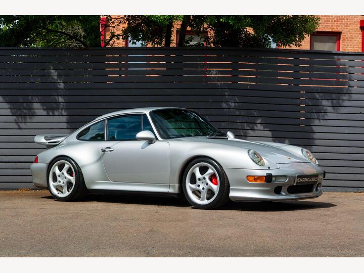 Porsche 911 3.6 993 Carrera 4S AWD 2dr