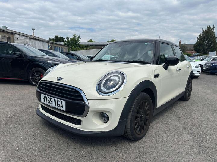 MINI Hatch 1.5 Cooper Classic Euro 6 (s/s) 5dr