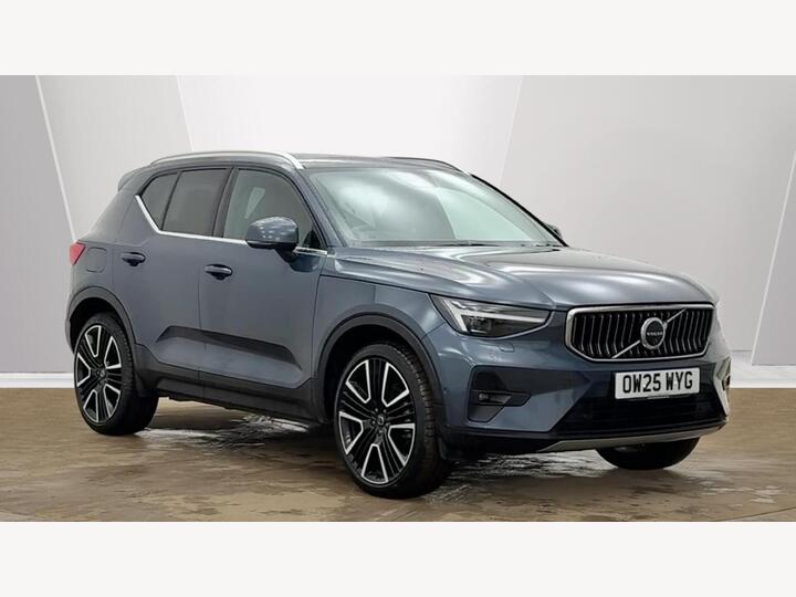 Volvo XC40 2.0 B4 MHEV Ultra Bright DCT Auto Euro 6 (s/s) 5dr
