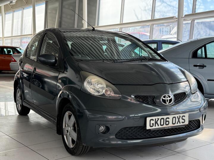 Toyota AYGO 1.0 VVT-i Sport Euro 4 5dr