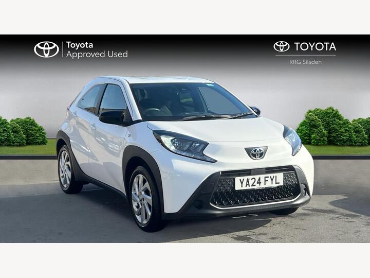 Toyota Aygo X 1.0 VVT-i Pure Euro 6 (s/s) 5dr Toyota Aygo X 1.0 VVT-i Pure Euro 6 (s/s) 5dr