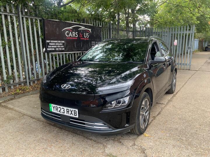 Hyundai KONA 64kWh Premium Auto 5dr (10.5kW Charger)