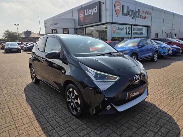 Toyota AYGO 1.0 VVT-i X-plore Euro 6 5dr