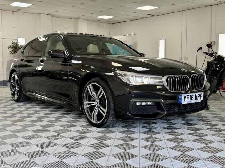 BMW 7 SERIES 3.0 730d M Sport Auto XDrive Euro 6 (s/s) 4dr