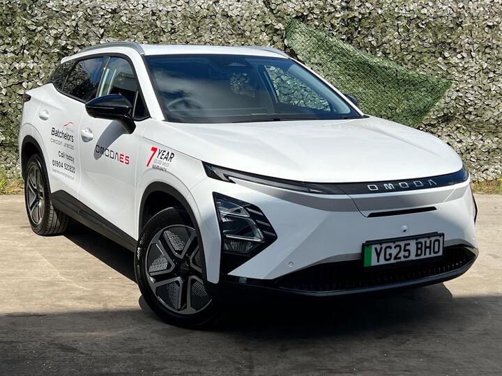 Omoda OMODA E5 61.05kWh Noble Auto 5dr