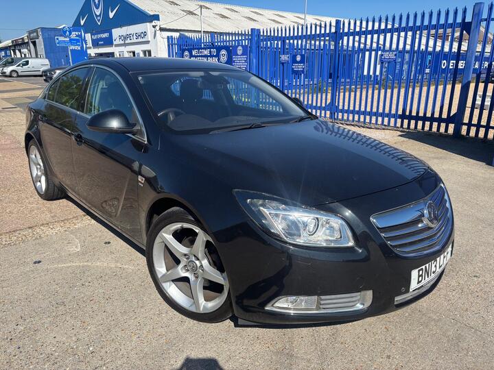 Vauxhall Insignia 2.0 CDTi EcoFLEX SRi Nav Euro 5 (s/s) 5dr Vauxhall Insignia 2.0 CDTi EcoFLEX SRi Nav Euro 5 (s/s) 5dr