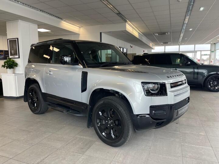 Land Rover DEFENDER 3.0 D250 MHEV X-Dynamic SE Auto 4WD Euro 6 (s/s) 3dr