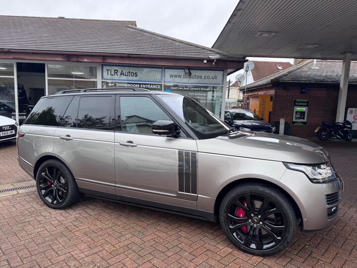 Land Rover Range Rover 5.0 V8 SV Autobiography Dynamic Auto 4WD Euro 6 (s/s) 5dr Land Rover Range Rover 5.0 V8 SV Autobiography Dynamic Auto 4WD Euro 6 (s/s) 5dr