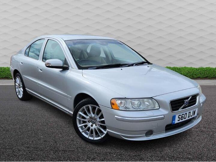Volvo S60 2.0T SE Lux 4dr