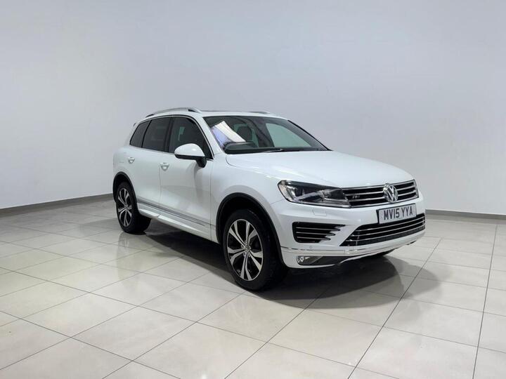 Volkswagen TOUAREG 3.0 TDI V6 BlueMotion Tech R-Line Tiptronic 4WD Euro 6 (s/s) 5dr