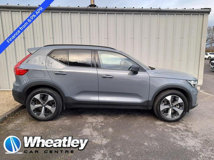 Volvo XC40 2.0 B3 MHEV Plus Dark DCT Auto Euro 6 (s/s) 5dr