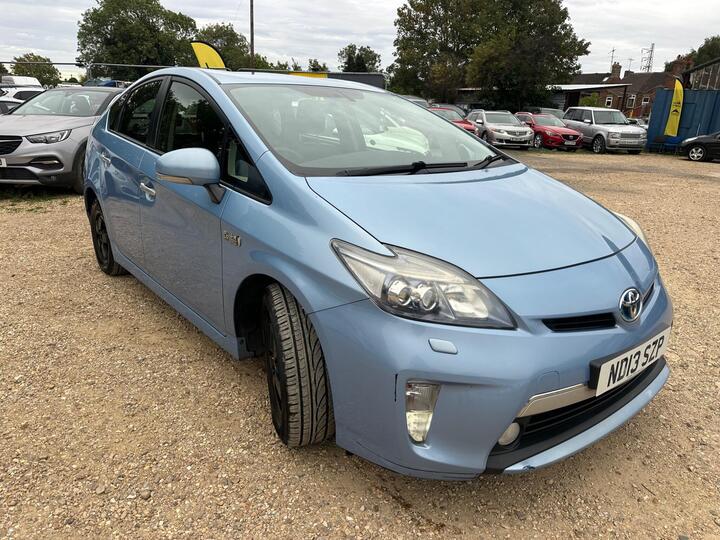 Toyota Prius 1.8 VVT-h CVT Euro 5 (s/s) 5dr